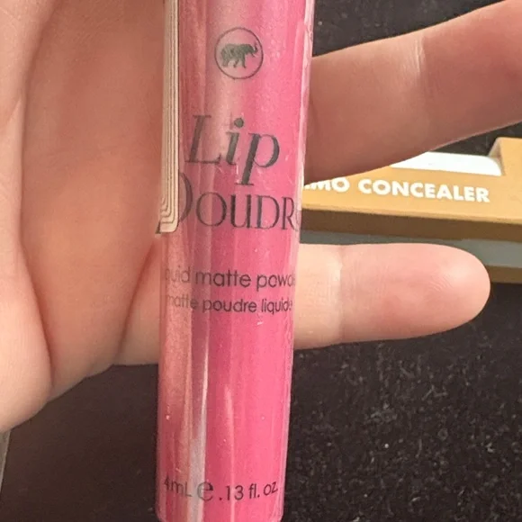 COVERGIRL Clean Color Eyeshadow Palette - Peach and Nude - Picture 4 of 9